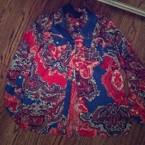 Jones New york silk blouse. Size loose . s-m